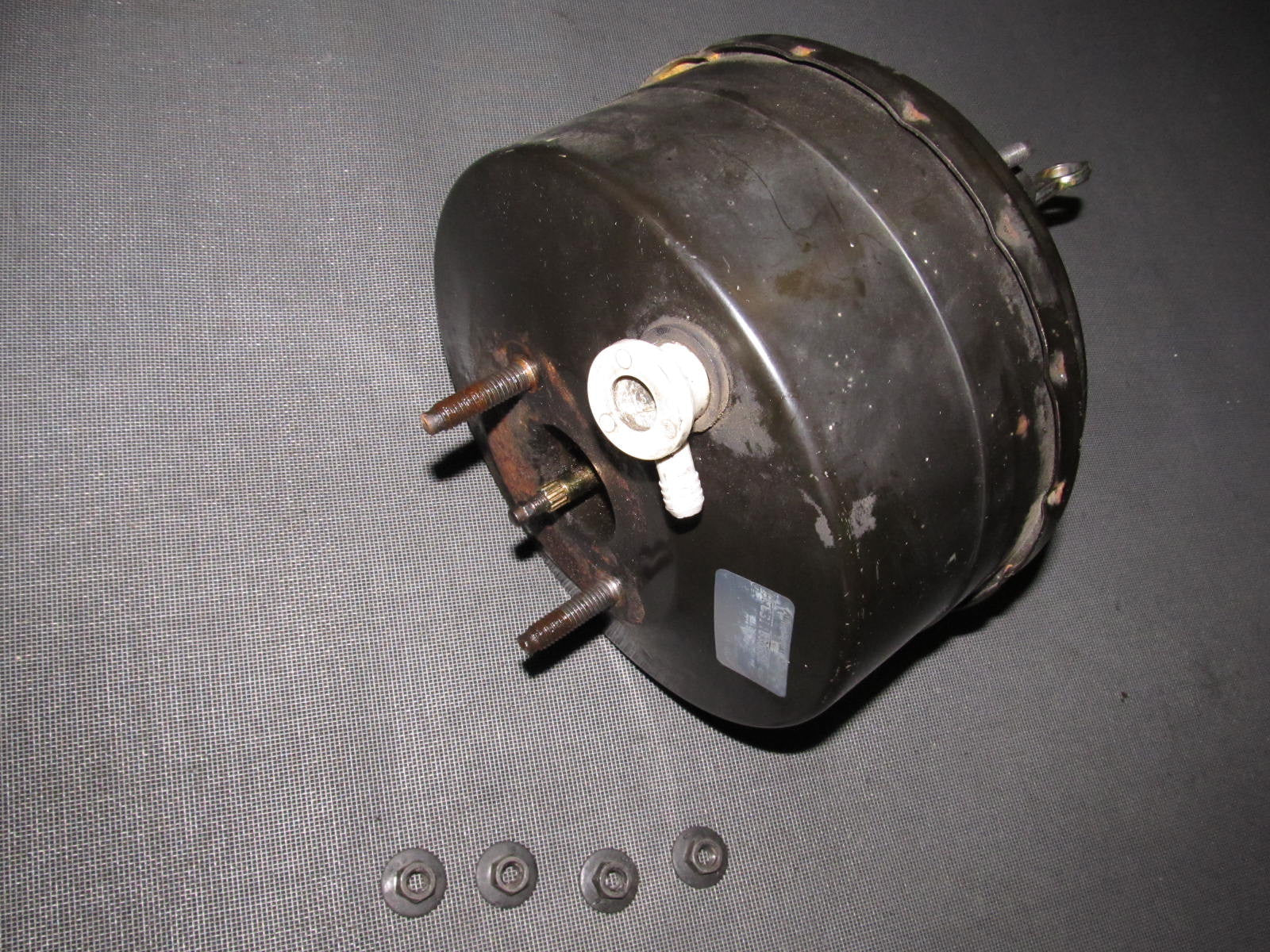 94 95 96 97 Ford Mustang V6 OEM Brake Booster