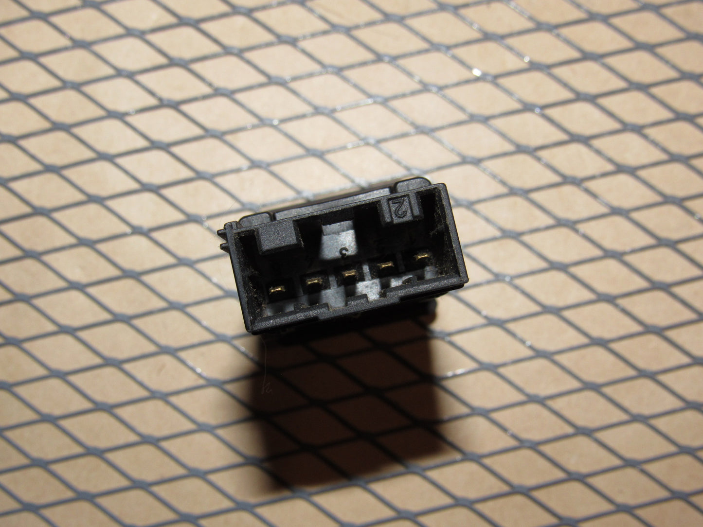 99 00 01 02 Land Rover Discovery OEM HDC Hill Descent Control Switch