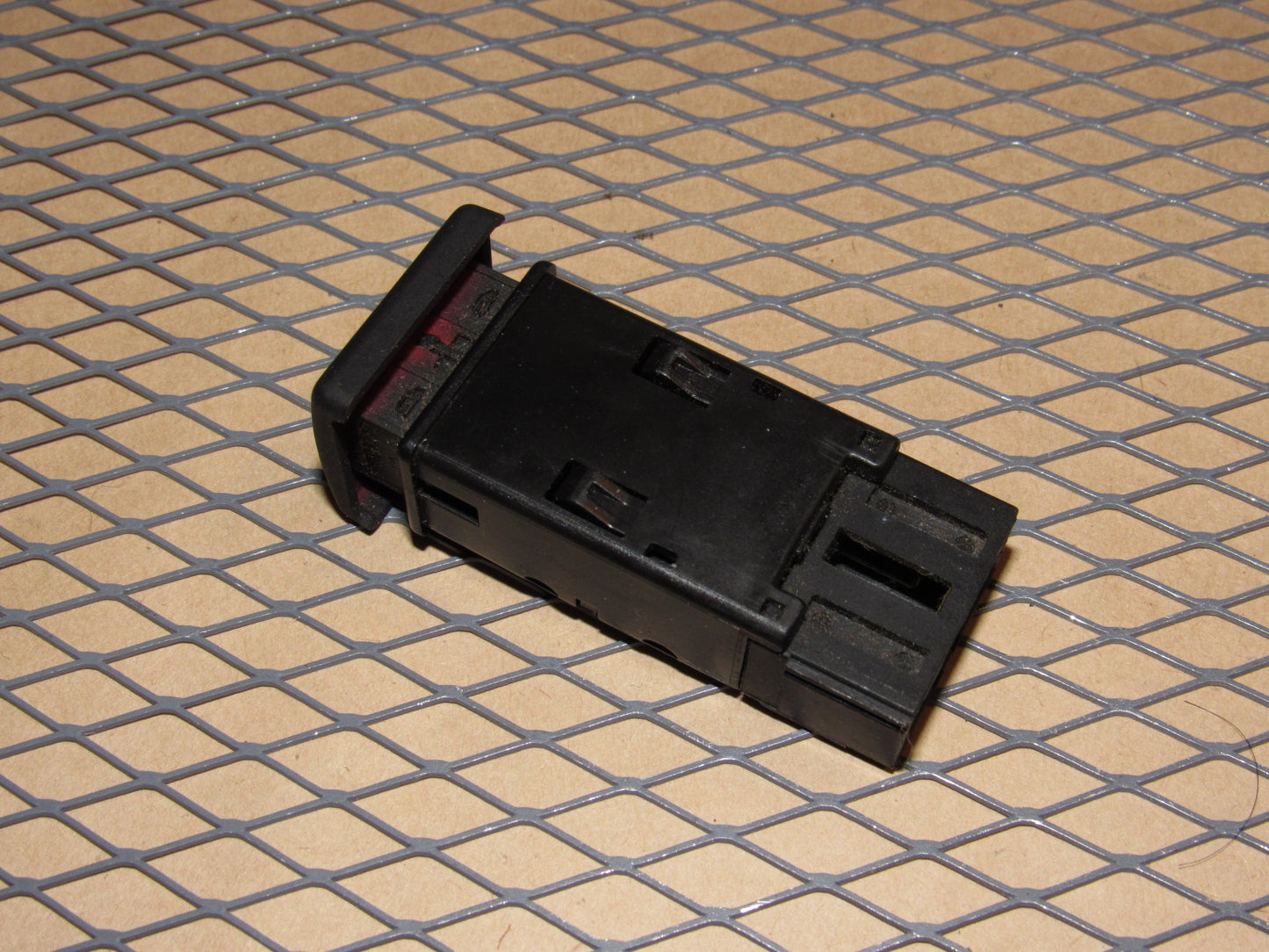 03 04 Land Rover Discovery OEM HDC Hill Descent Control Switch