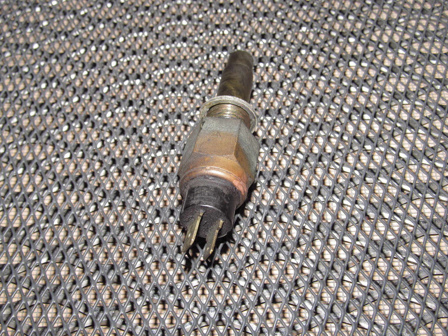 83-85 Porsche 944 OEM Engine Coolant Temperature Sensor