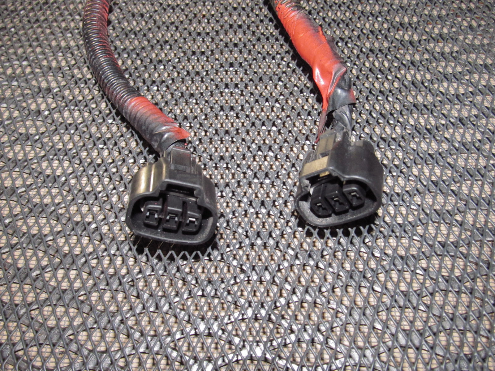 94 95 96 97 Mitsubishi 3000GT OEM Front Turn Signal Pigtail Harness
