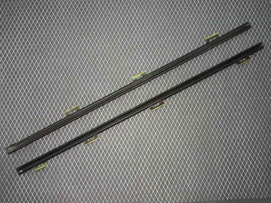 92 93 Lexus ES300 OEM Front Door Interior Window Guide Moulding