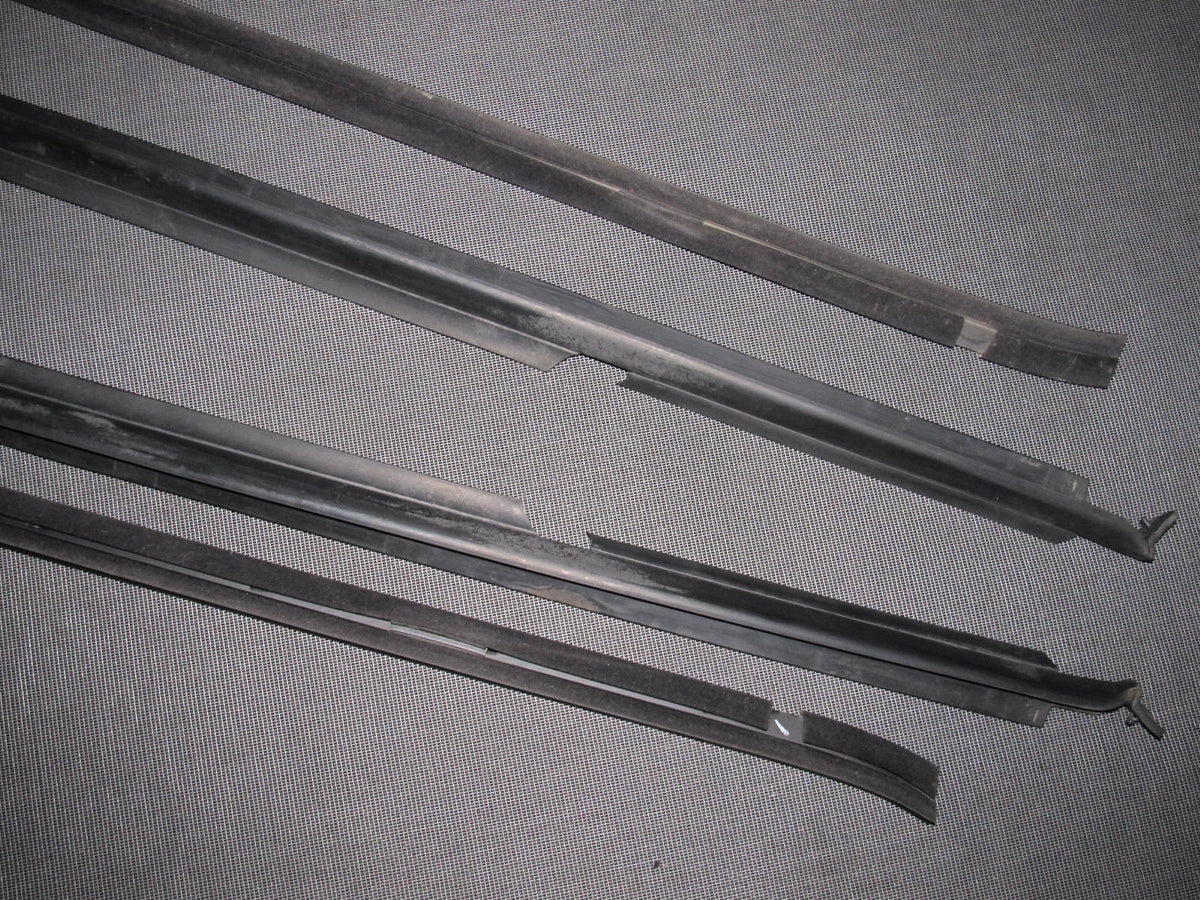 93 94 95 96 97 Honda Del Sol OEM Door Upper Moulding Guide - Set