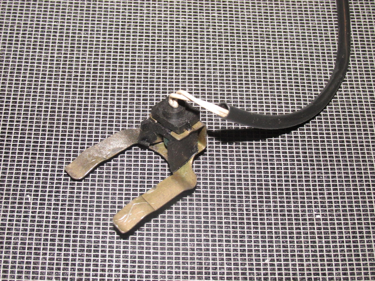 84 85 Mazda RX7 13B OEM Door Lock Tumbler Light Lamp - Left