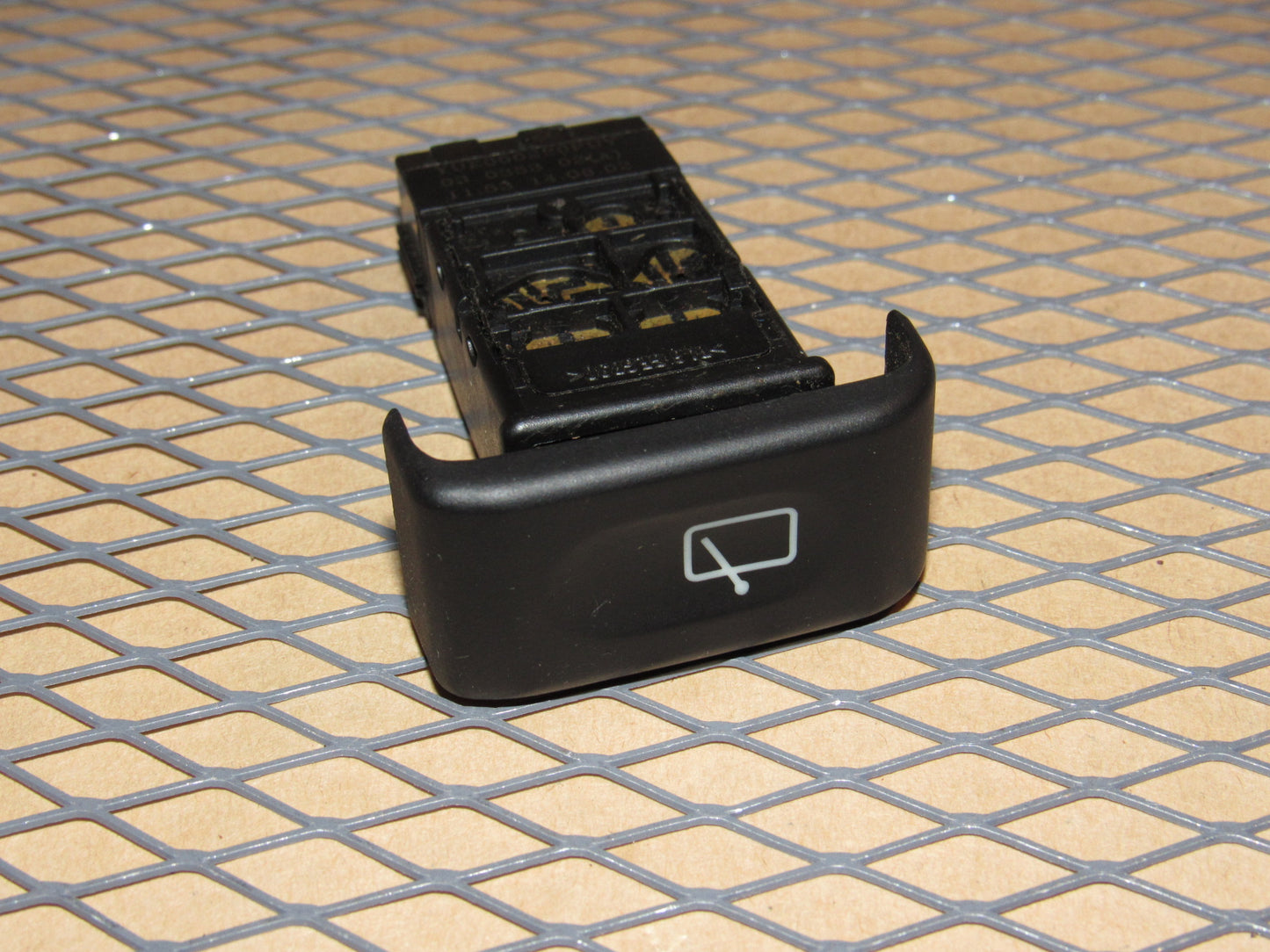 03 04 Land Rover Discovery OEM Rear Wiper Switch