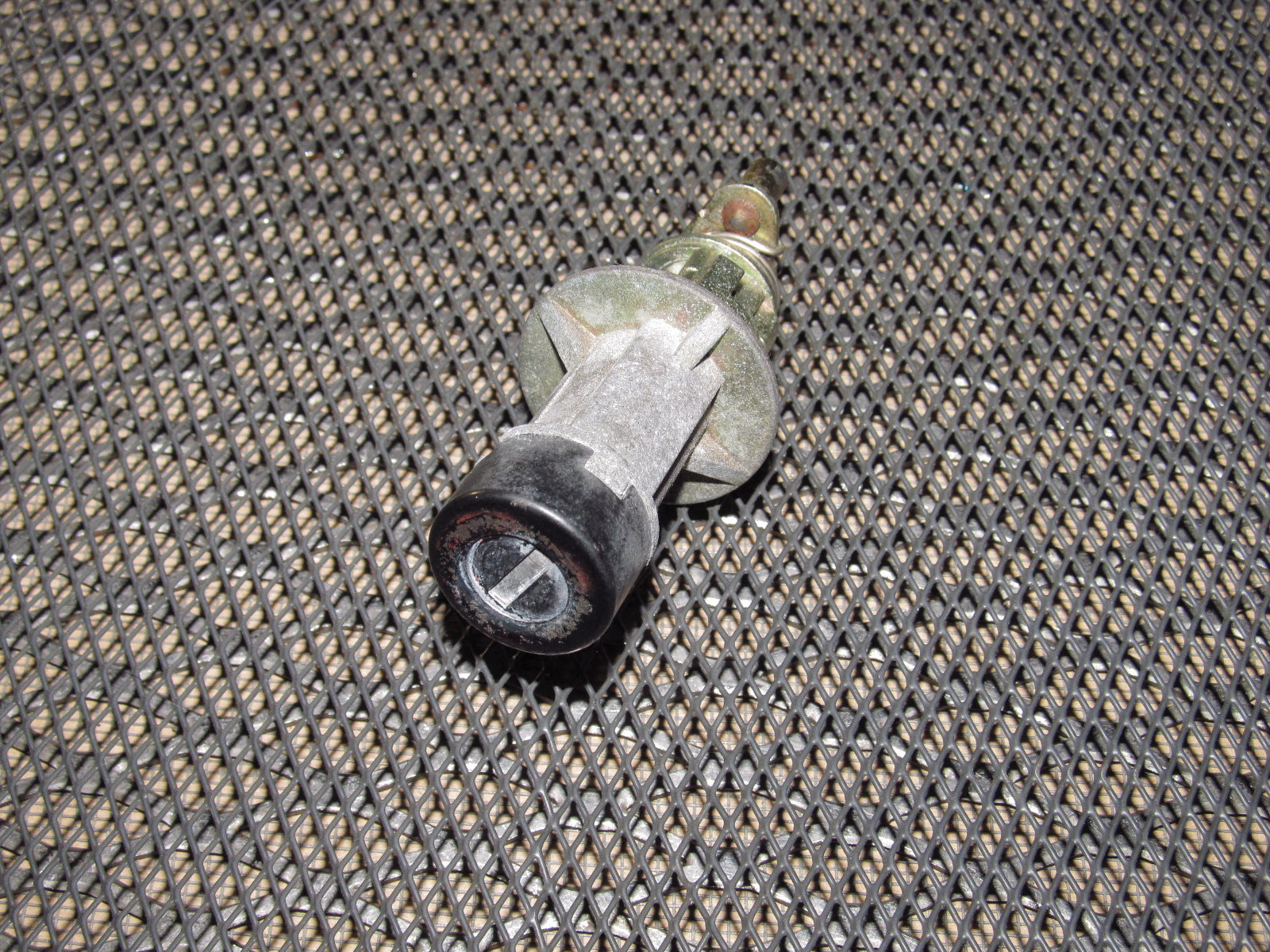 94 95 96 97 Mitsubishi 3000GT OEM Door Cylinder Lock Tumbler - Left