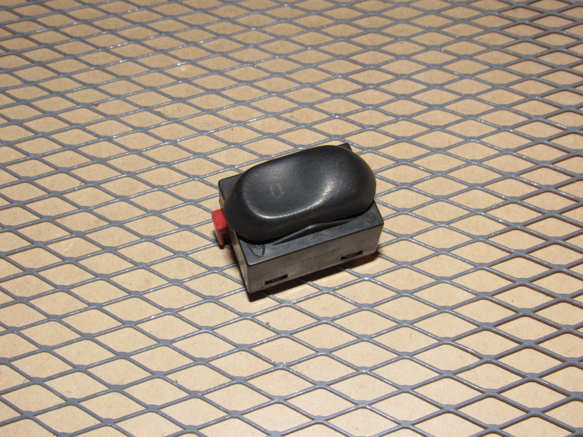 99 00 01 02 03 04 Ford Mustang OEM Power Door Lock Switch - Left