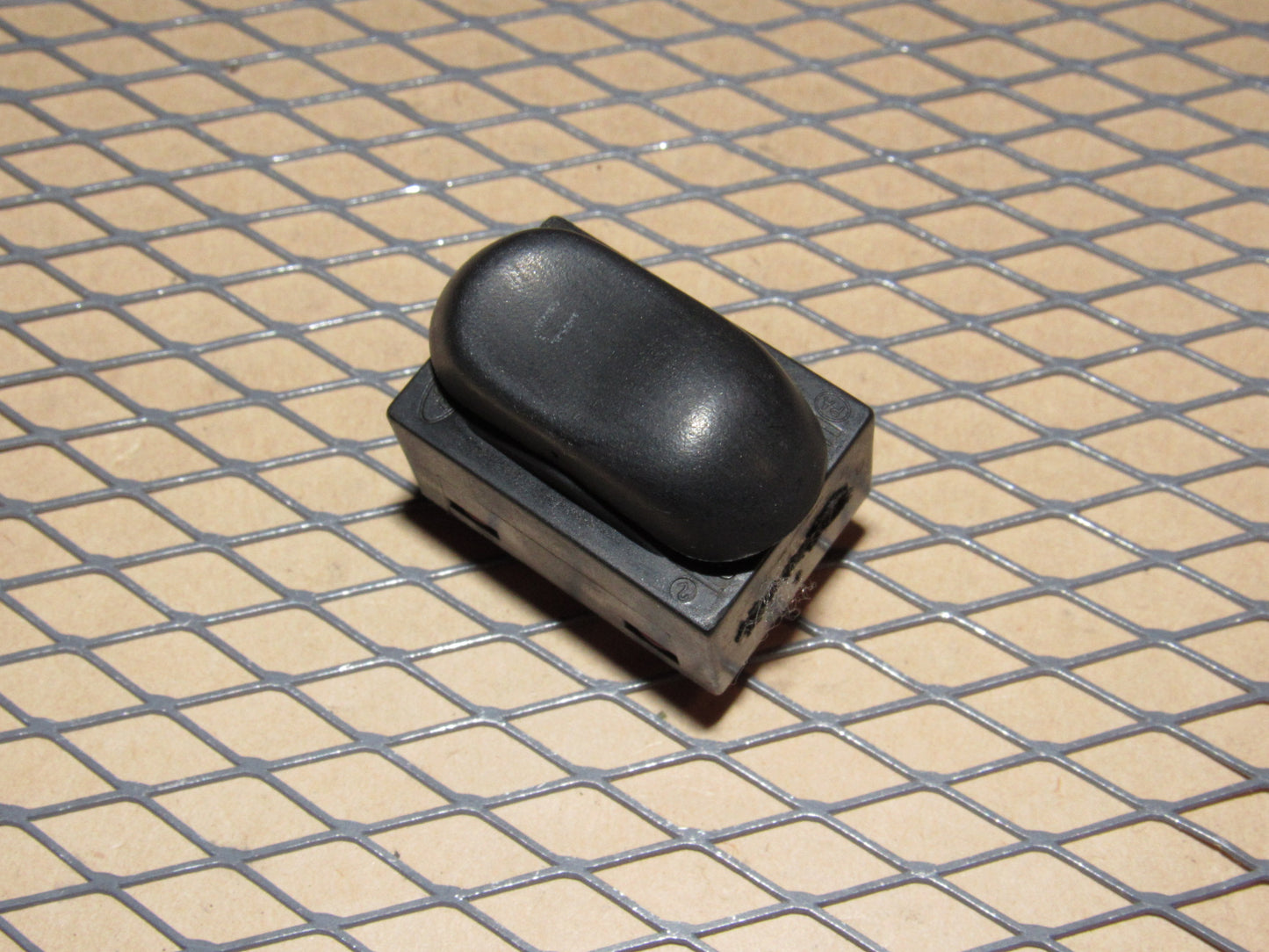 99 00 01 02 03 04 Ford Mustang OEM Power Door Lock Switch - Left