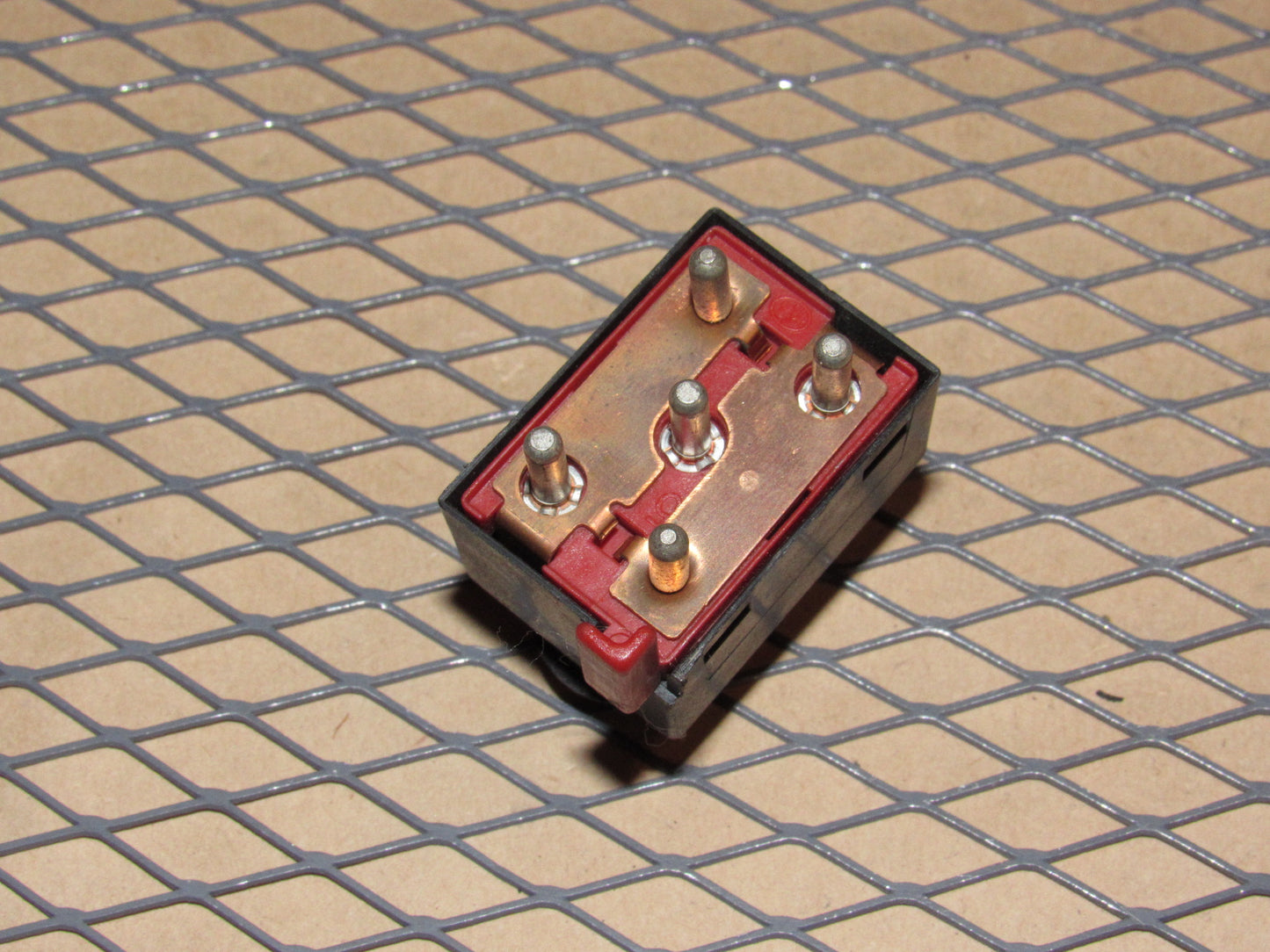 99 00 01 02 03 04 Ford Mustang OEM Power Door Lock Switch - Left
