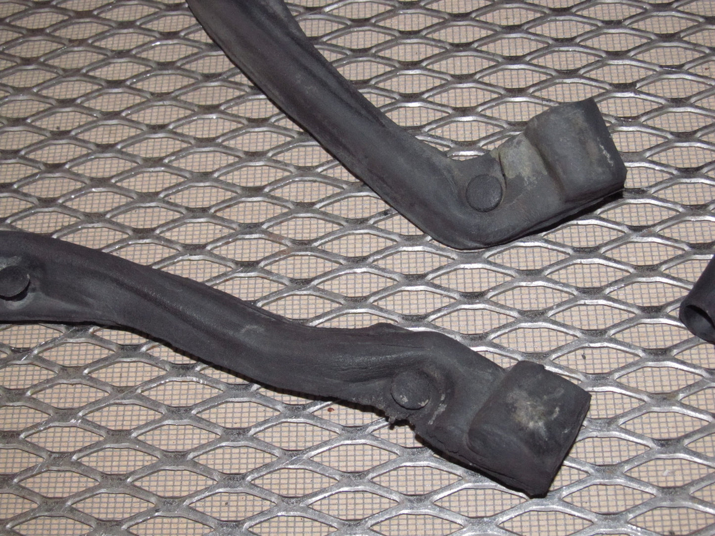 94 95 96 97 Mitsubishi 3000GT OEM Hood Stopper & Weather Stripping