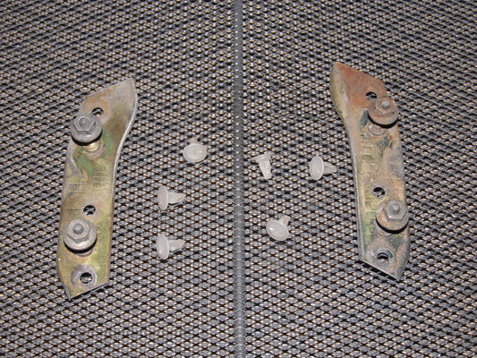 90 91 92 93 Mazda Miata OEM Front Bumper & Fender Bracket