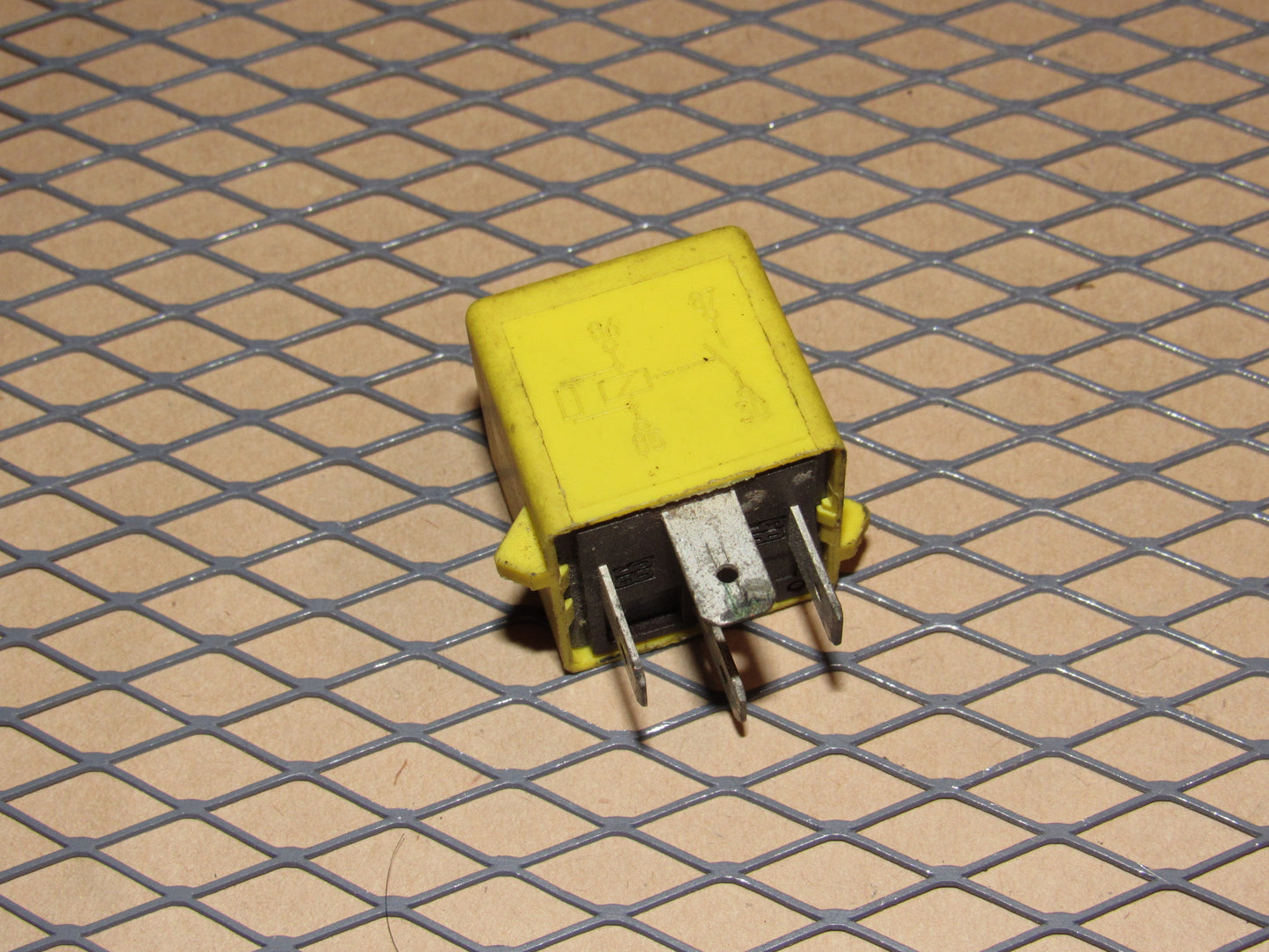Land Rover Relay V23134-B52-X130