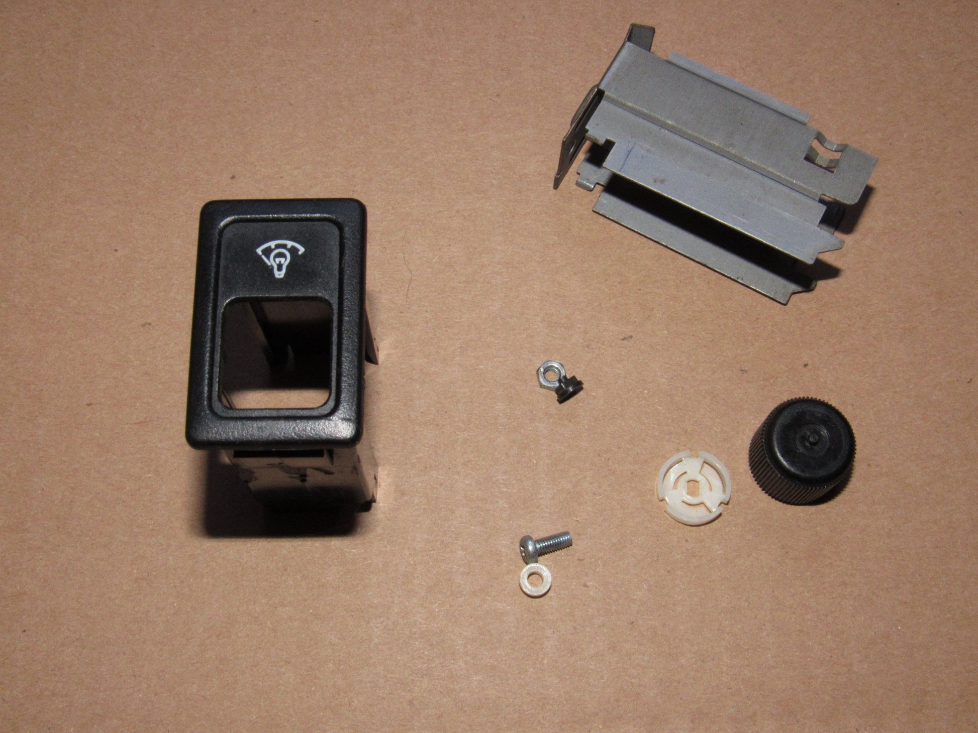 84 85 Mazda RX7 OEM Dash Light illumination Dimmer Switch Housing