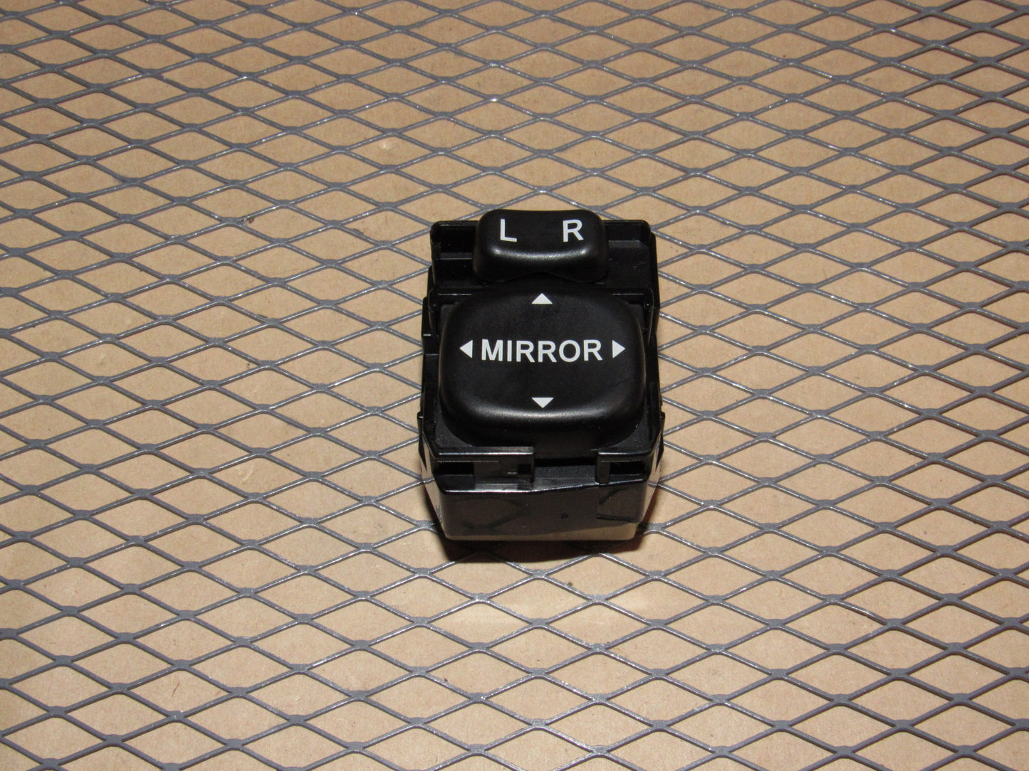 03 04 05 06 07 08 Toyota Corolla OEM Power Mirror Switch