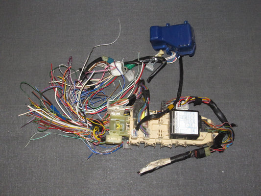 90-93 Toyota Celica ST 1.6L OEM Interior Fuse Box