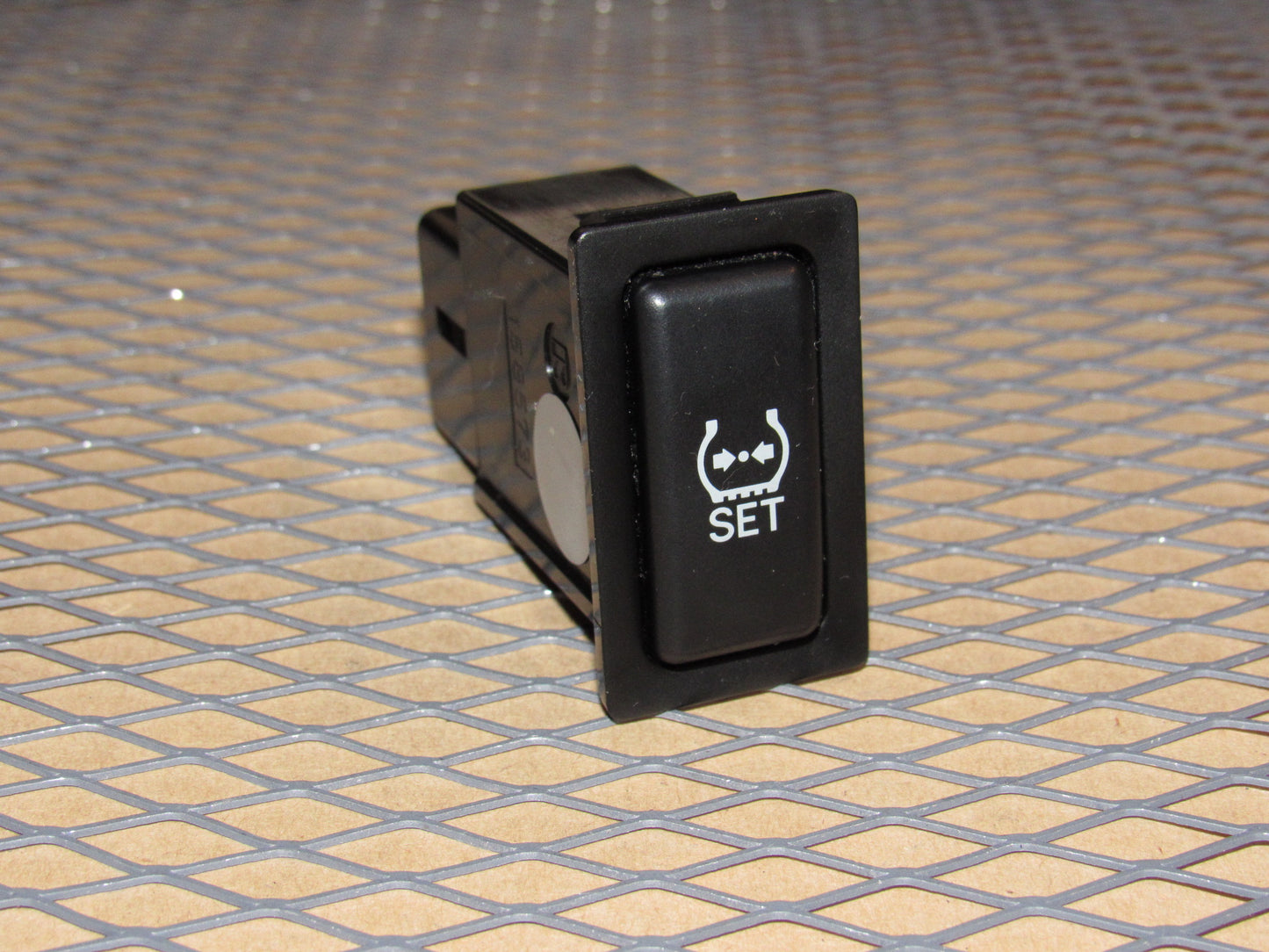 03 04 05 06 07 08 Toyota Corolla OEM TPMS Tire Pressure Monitoring System Set Switch