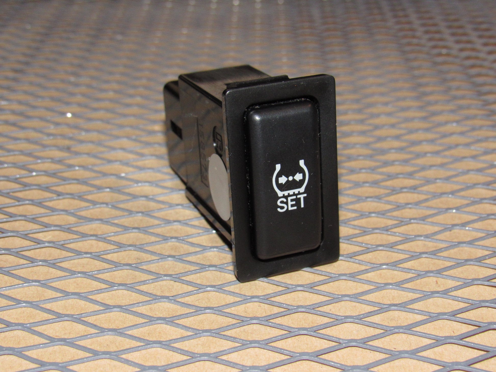 03 04 05 06 07 08 Toyota Corolla OEM TPMS Tire Pressure Monitoring System Set Switch