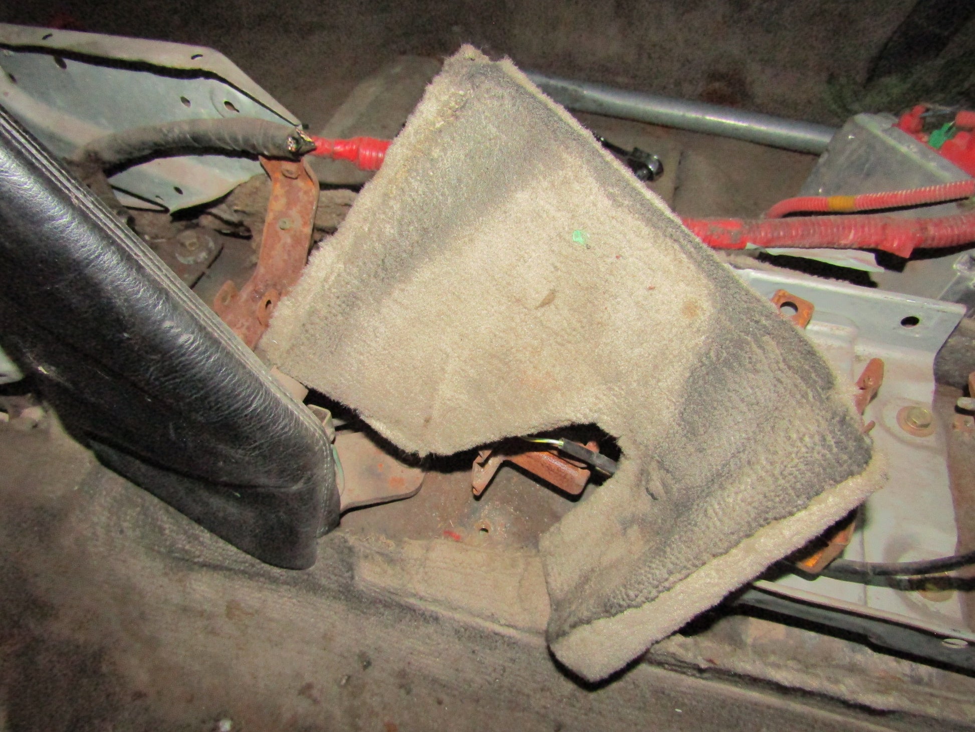 94 95 96 97 Mitsubishi 3000GT OEM Parking Brake Handle Console Carpet Cover