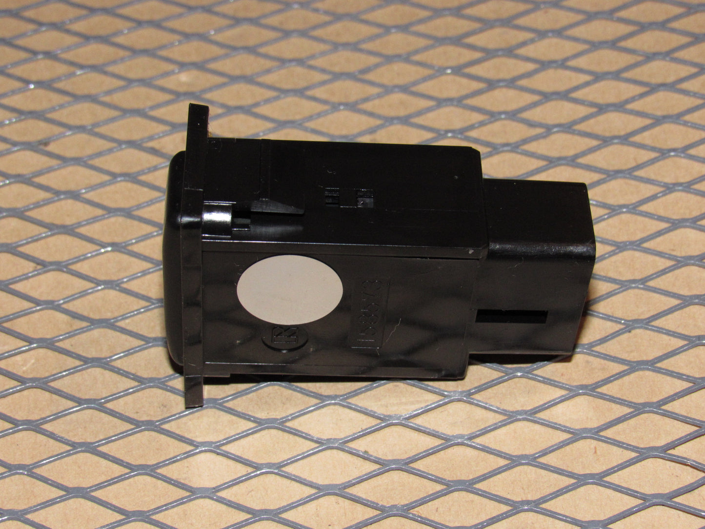 03 04 05 06 07 08 Toyota Corolla OEM TPMS Tire Pressure Monitoring System Set Switch