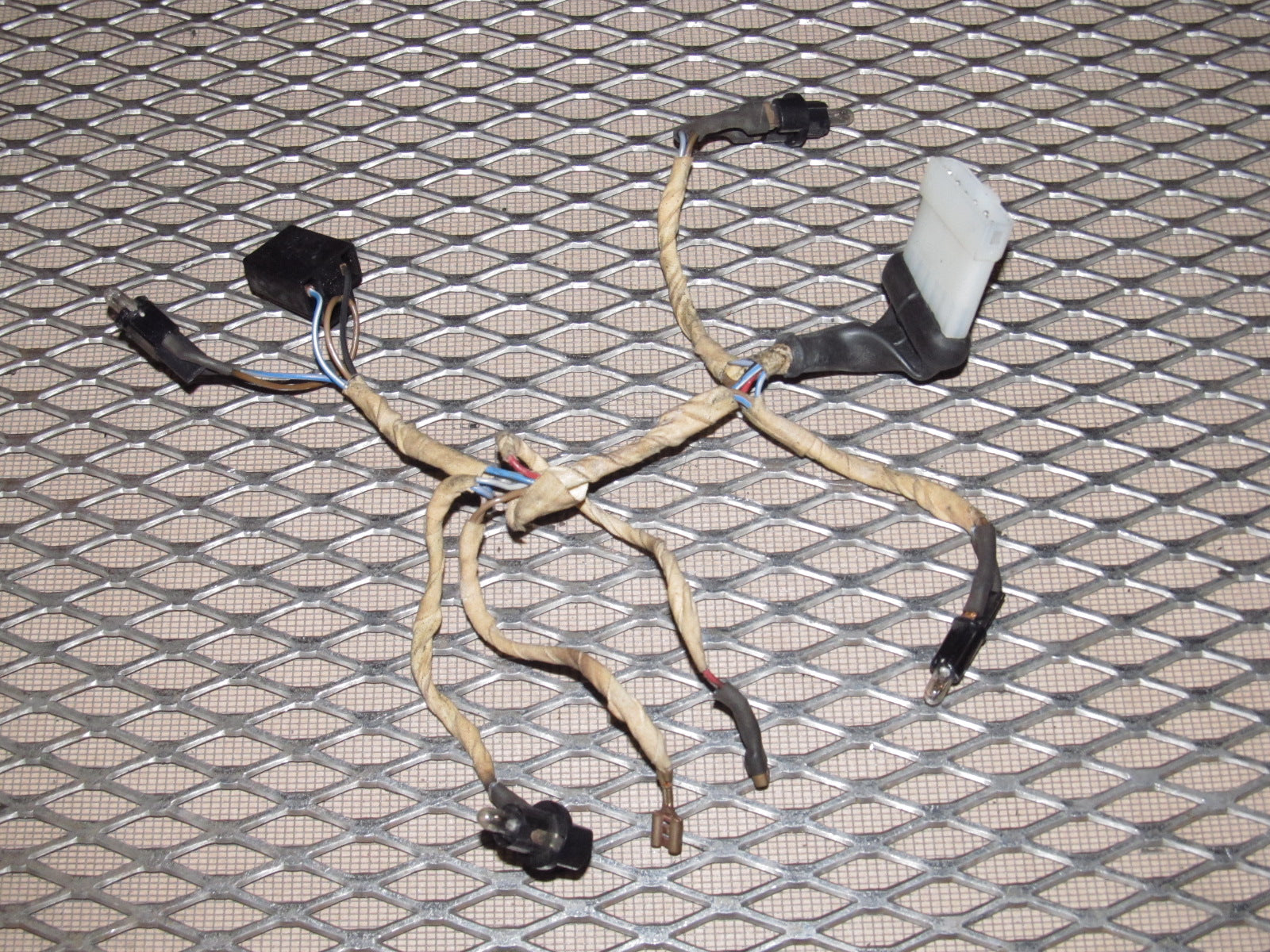 83-85 Porsche 944 OEM Dash Center Meter & A/C Pigtail Harness