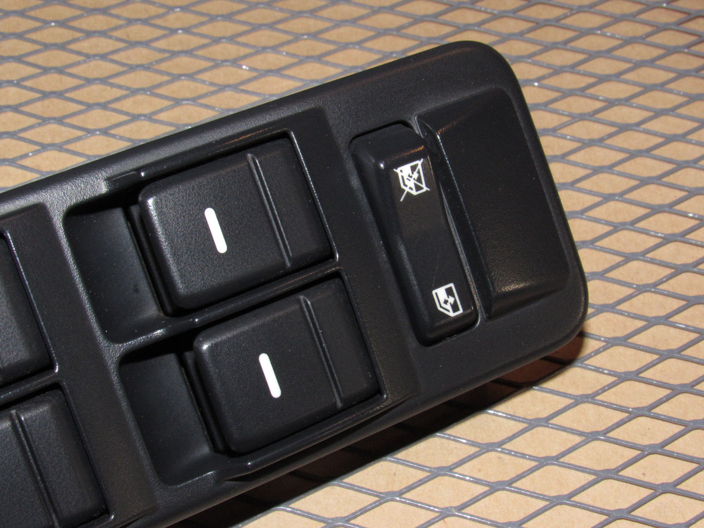 05 06 07 08 09 Land Rover Range Rover OEM Front Master Window Switch - Left