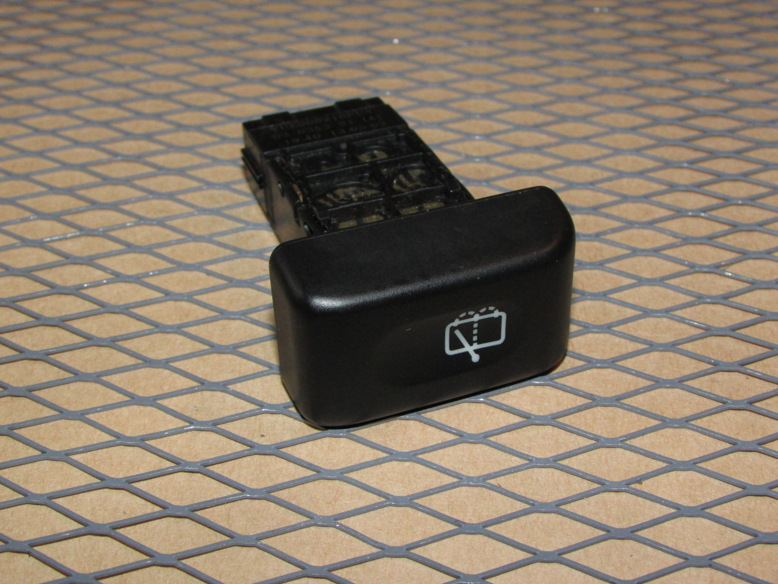 03 04 Land Rover Discovery 2 OEM Rear Wiper Switch