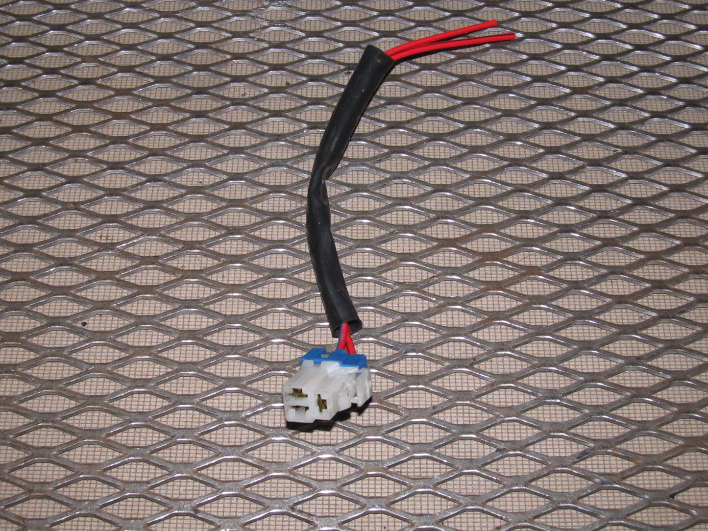 97 98 99 Mitsubishi Eclipse OEM Convertible Top Motor Power Cut Off Manual Switch Pigtail Harness