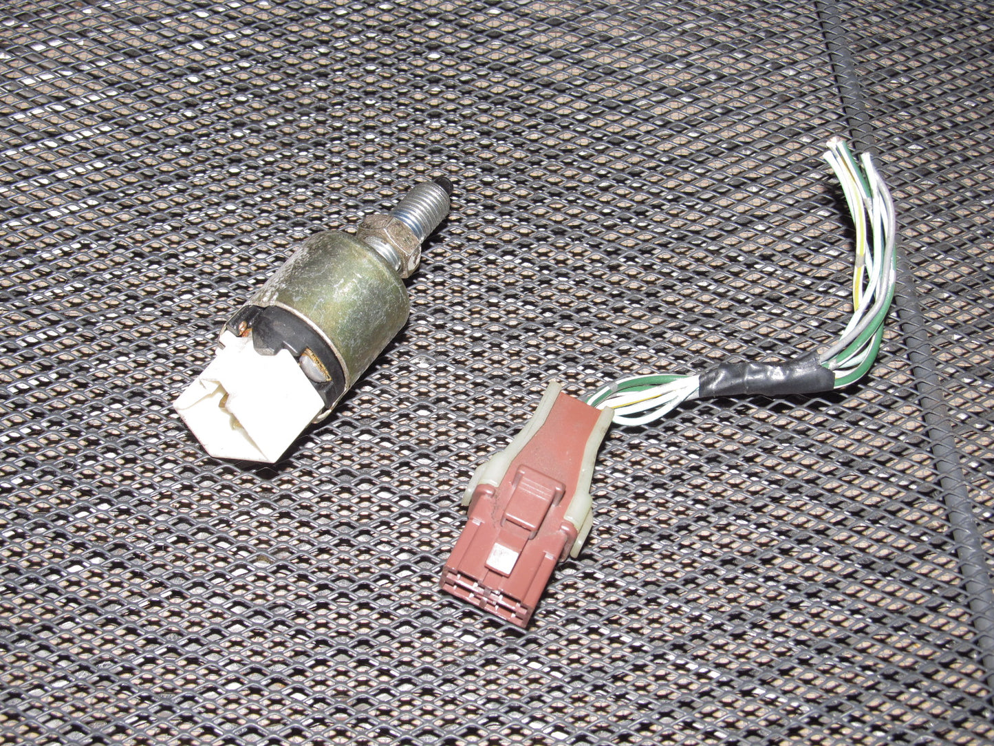 92-96 Honda Prelude OEM Brake Light Pedal Switch - M/T