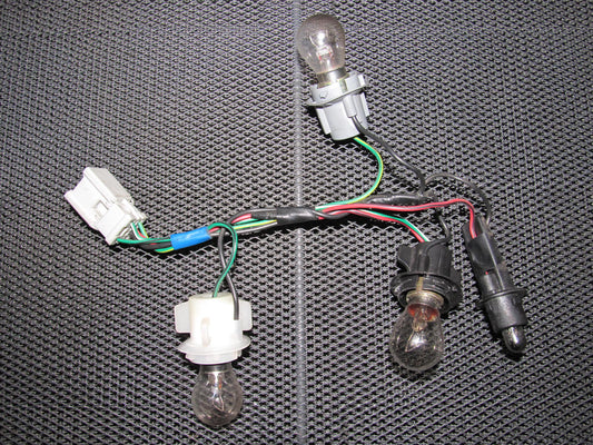 93 94 95 96 97 Honda Del Sol OEM Tail Light Bulb Socket - Right