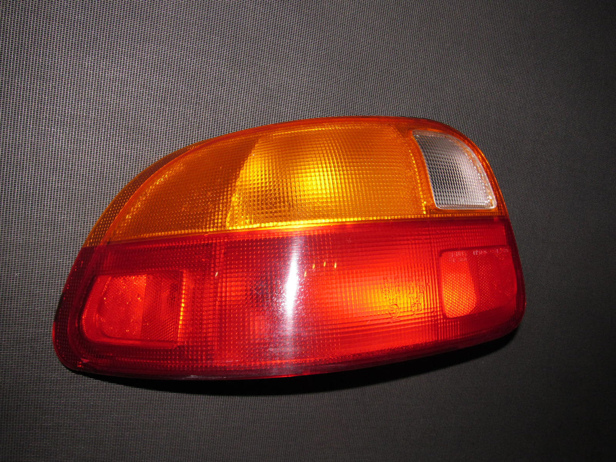93 94 95 96 97 Honda Del Sol OEM Tail Light - Left