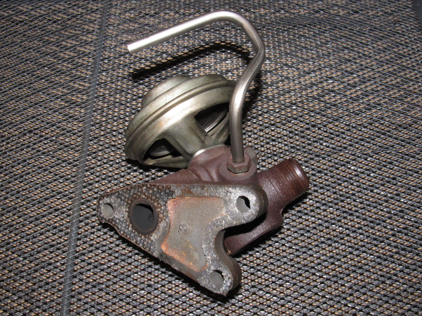 89 90 Nissan 240SX OEM EGR Valve
