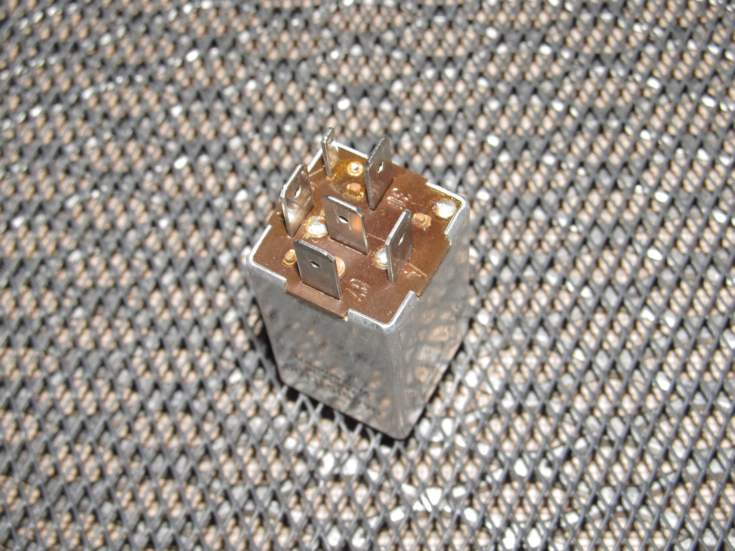 83-85 Porsche 944 OEM Relay 94461511300