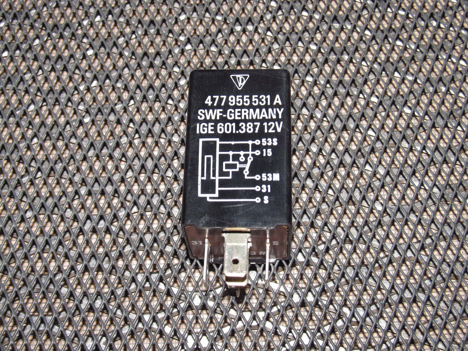 83-85 Porsche 944 OEM Relay 477955531A