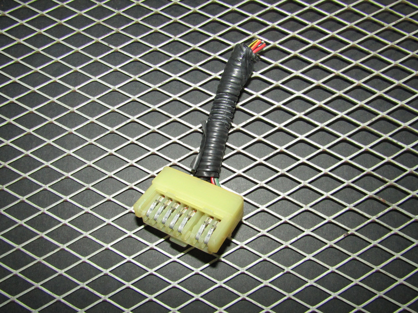 94 95 96 97 Mitsubishi 3000GT OEM Dash Temperature Oil & Battery Gauge Pigtail Harness