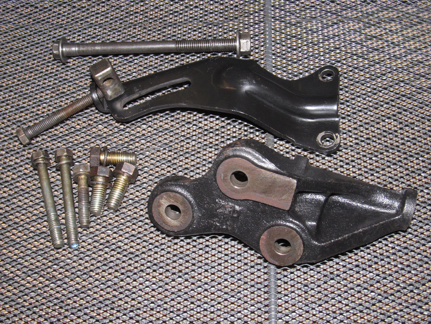 89 90 Nissan 240SX OEM Alternator Bracket