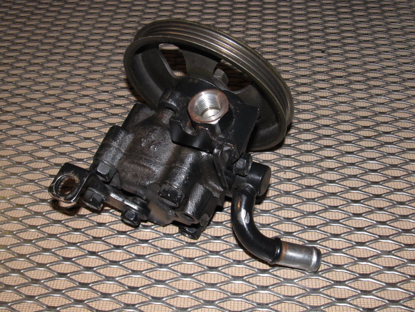 89 90 Nissan 240SX OEM Power Steering Pump