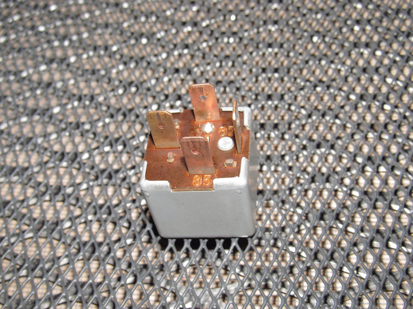 83-85 Porsche 944 OEM Relay 171 937 503