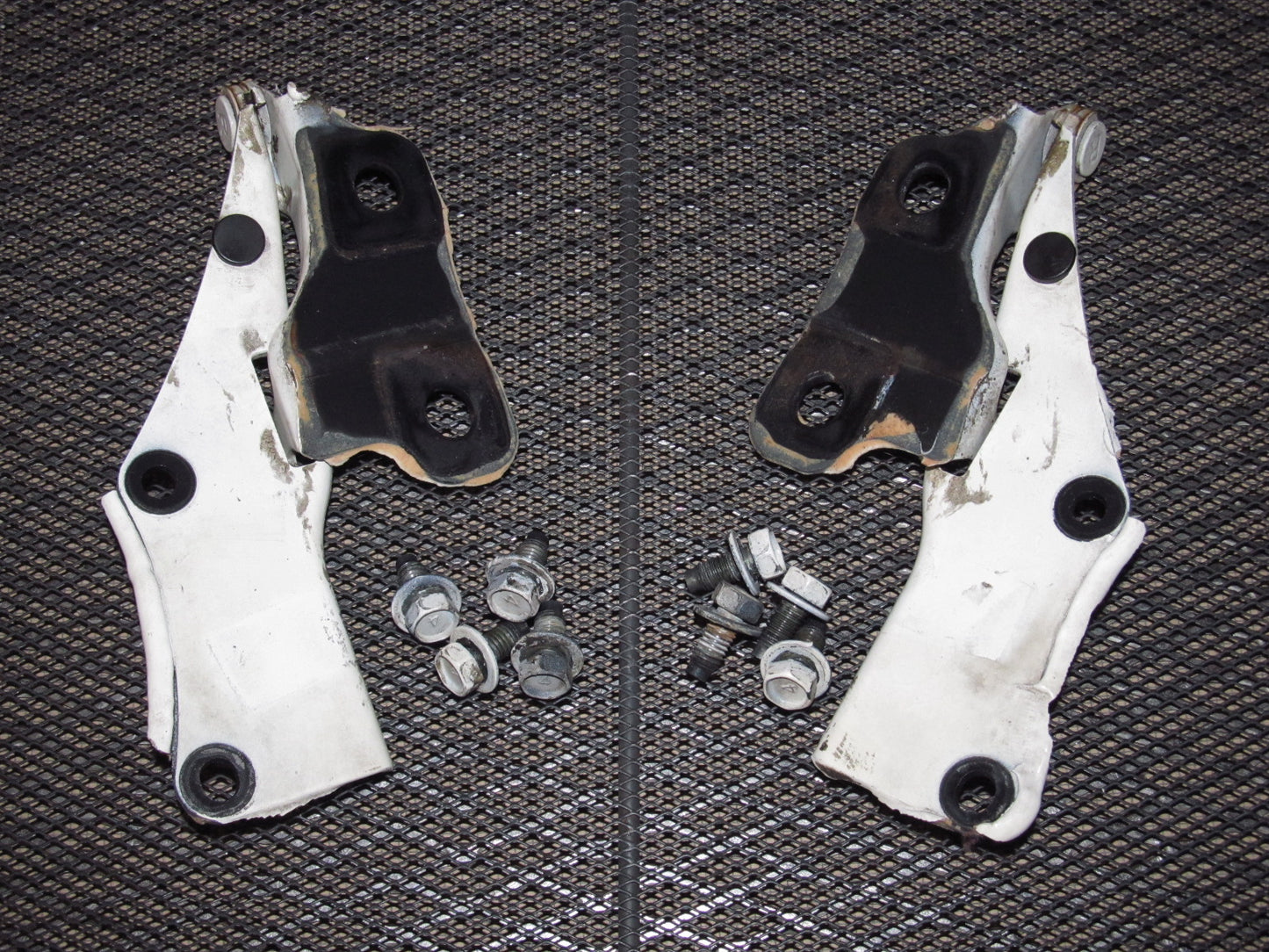 90 91 92 93 94 95 96 Nissan 300zx OEM Hood Hinges