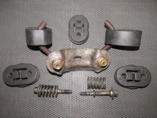 93 94 95 96 97 Honda Del Sol OEM Exhaust Mount & Bracket
