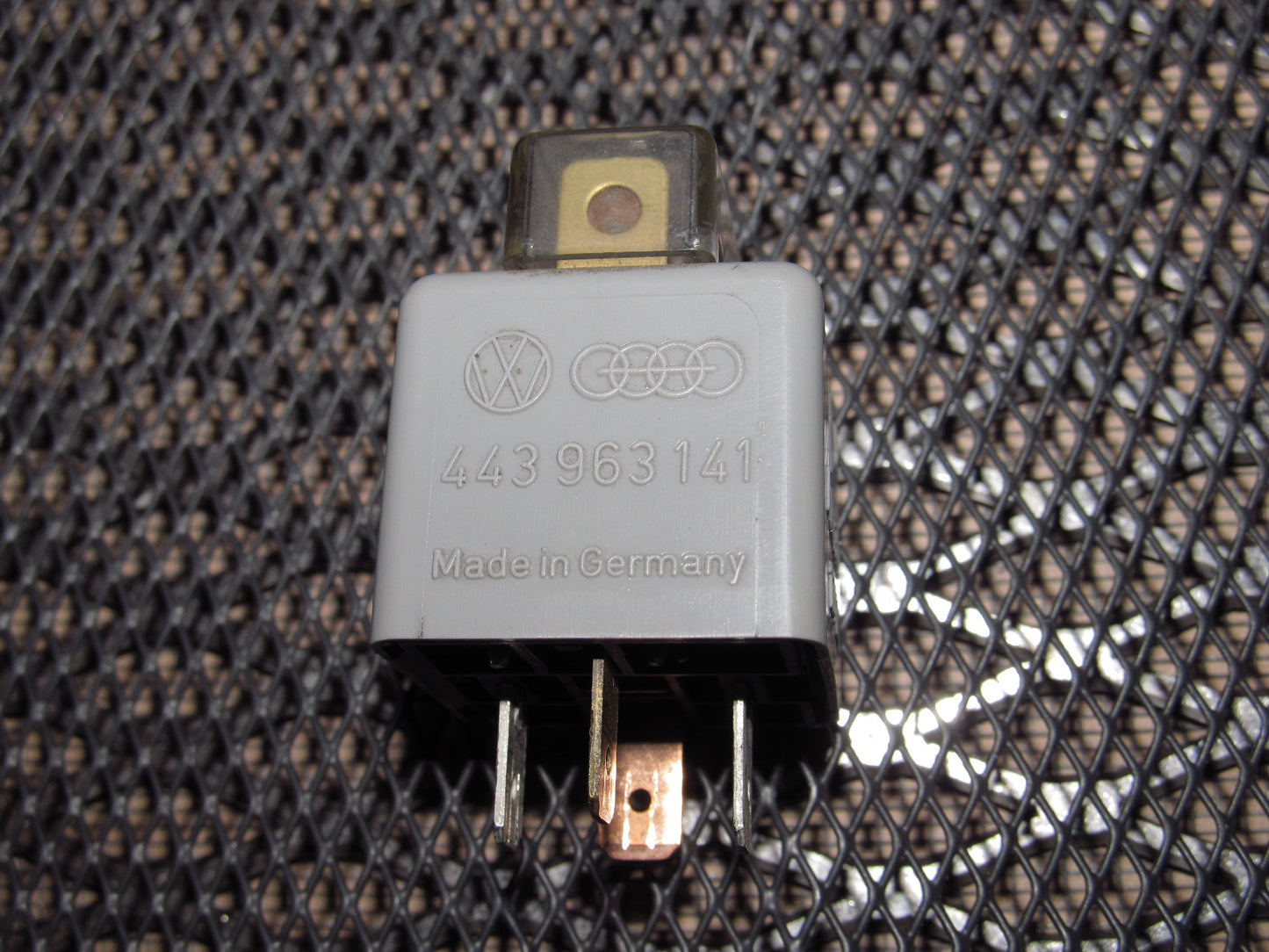 83-85 Porsche 944 OEM Relay 443 963 141