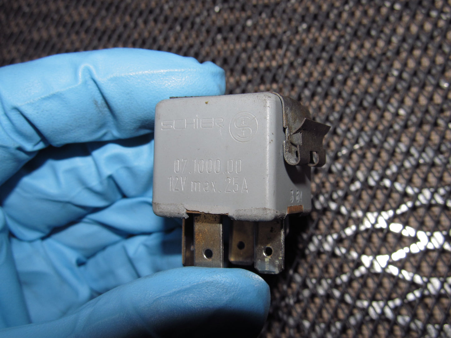 83-85 Porsche 944 OEM Relay 321 919 505