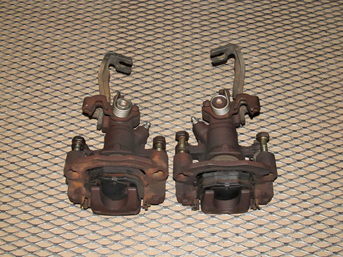 89 90 Nissan 240SX OEM Brake Caliper - Rear Set