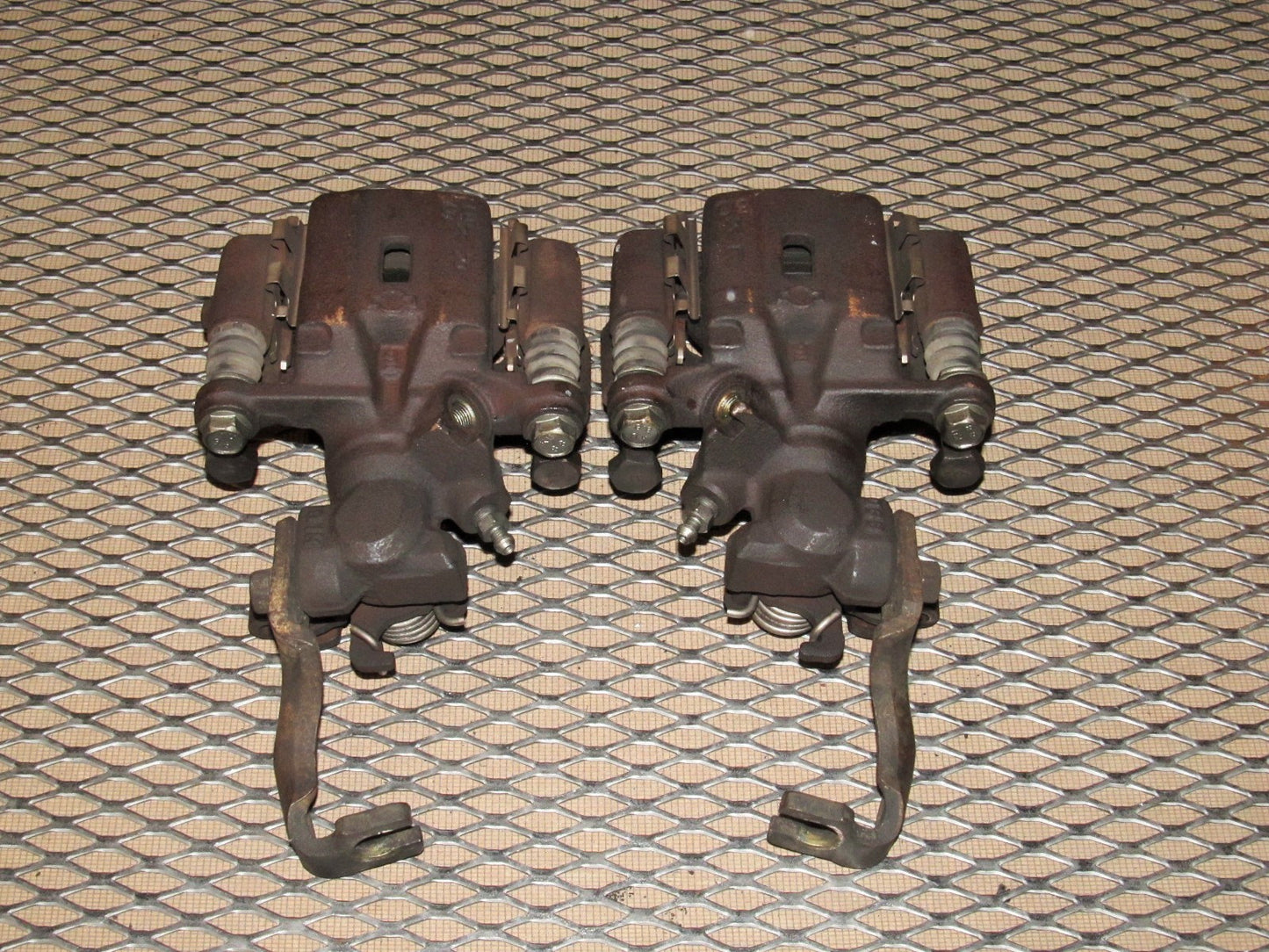 89 90 Nissan 240SX OEM Brake Caliper - Rear Set