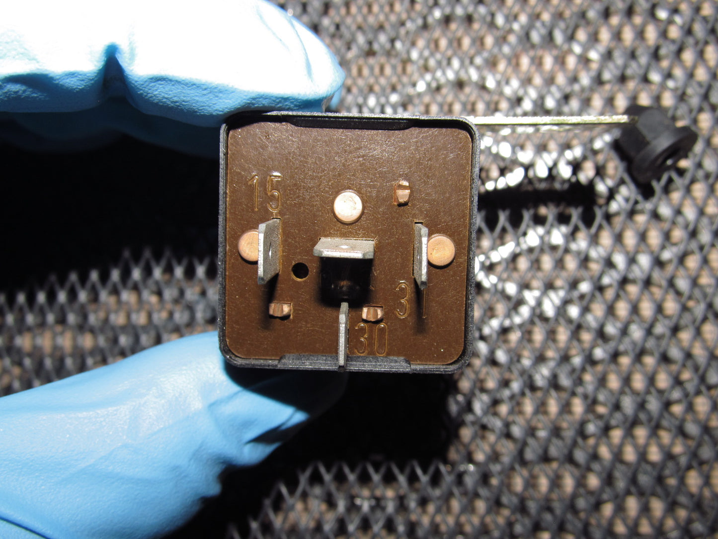 83-85 Porsche 944 OEM Relay 944.615.915.01