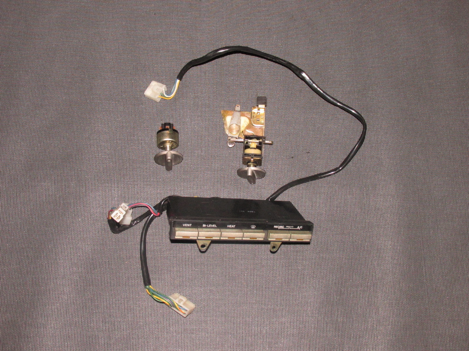 84 85 Mazda RX7 OEM Climate Control & Switch