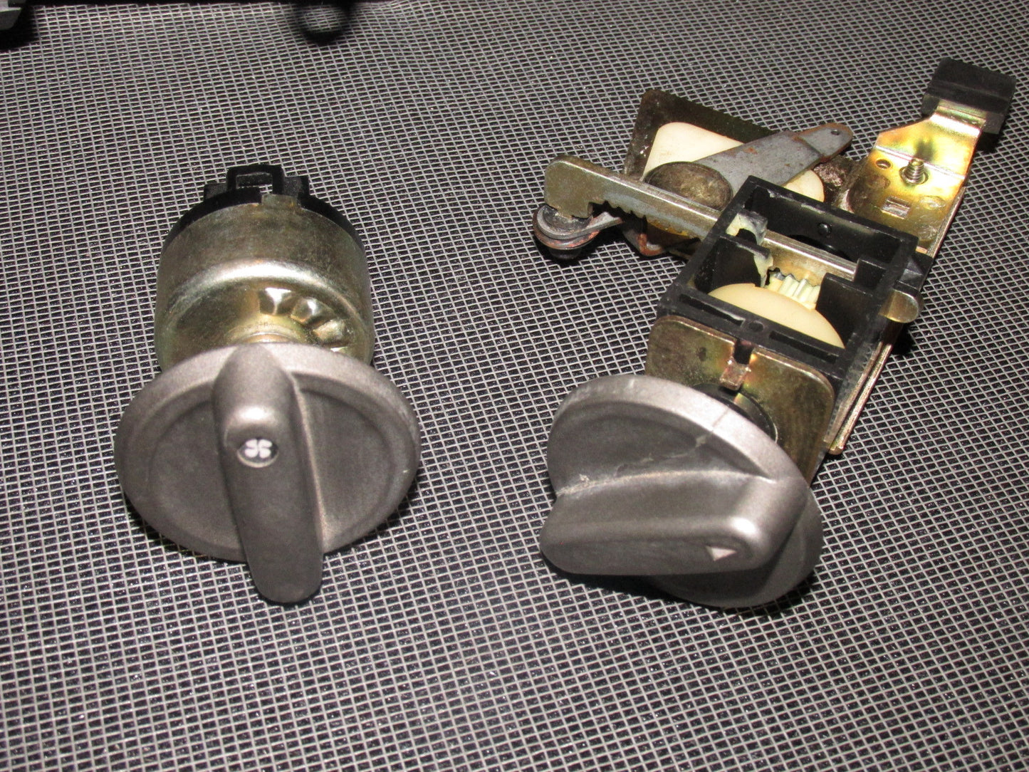 84 85 Mazda RX7 OEM Climate Control & Switch