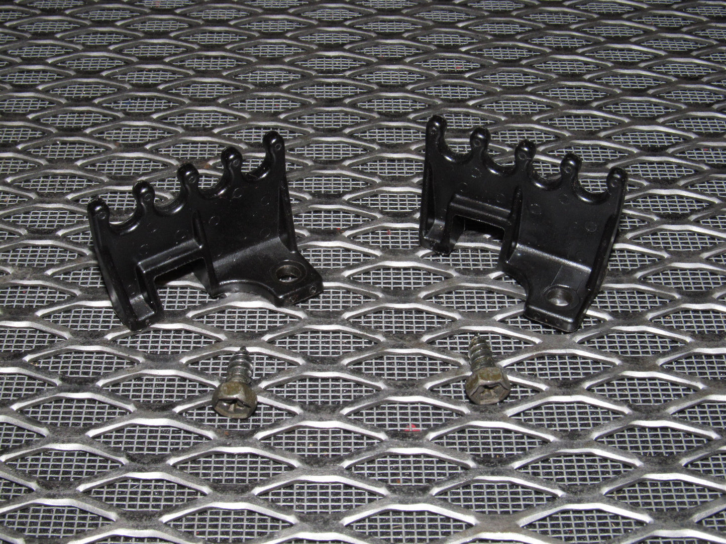 99 00 Mazda Miata OEM Ignition Wires Holder