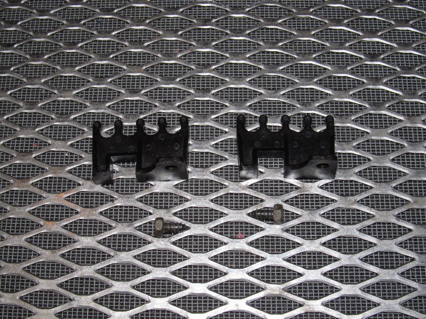 99 00 Mazda Miata OEM Ignition Wires Holder