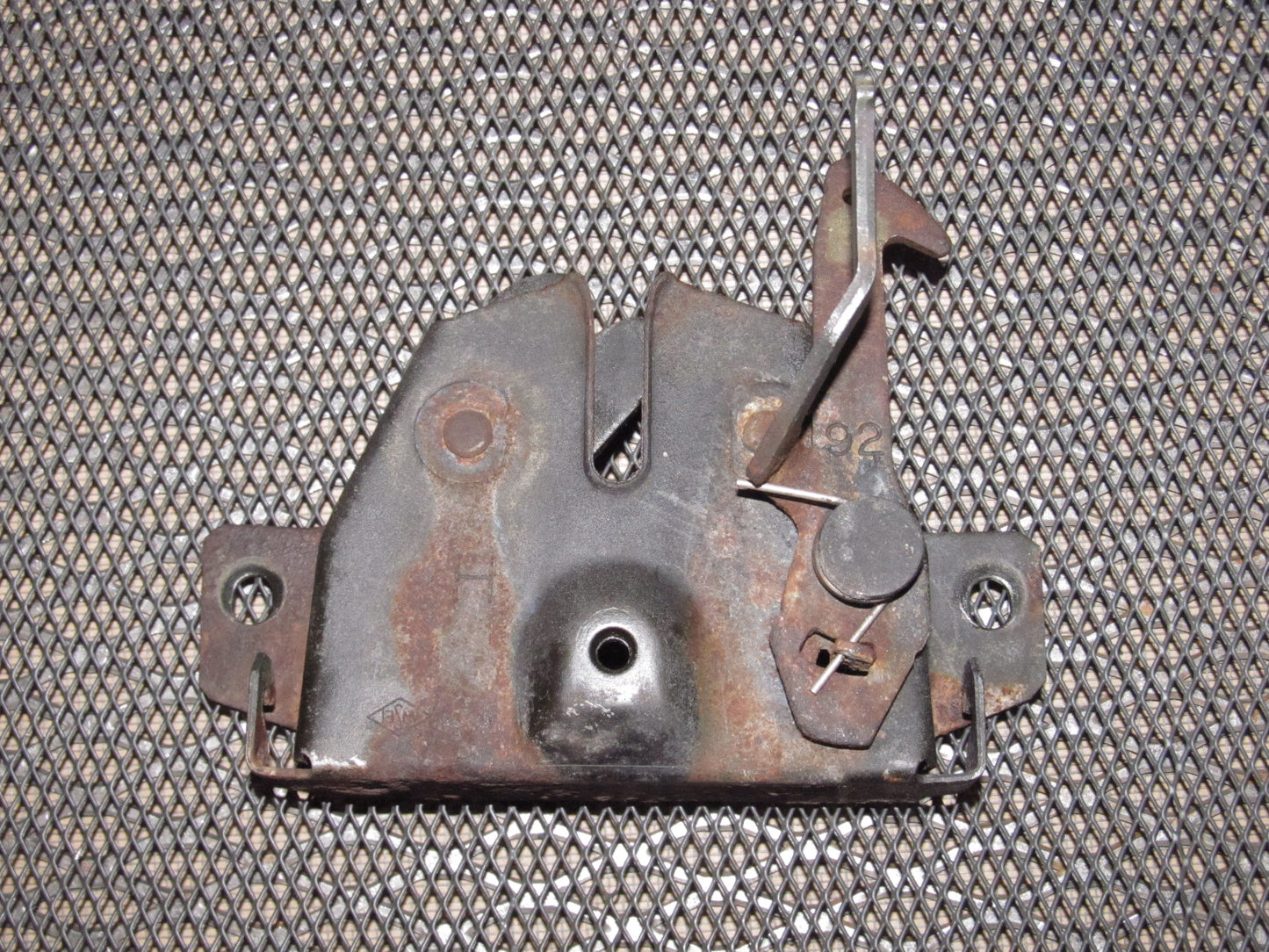 94 95 96 97 Mitsubishi 3000GT OEM Hood Latch
