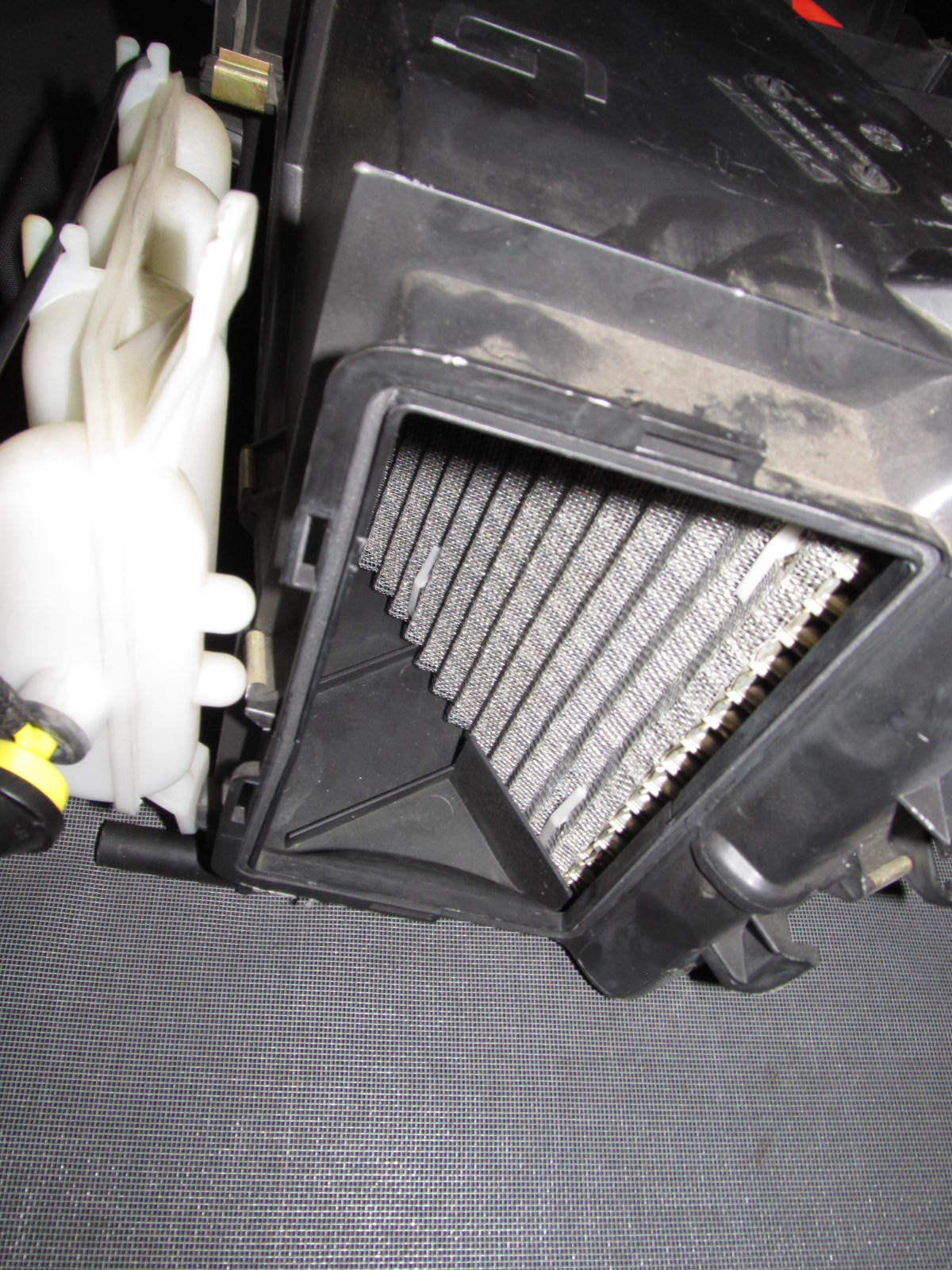 96 97 98 99 00 01 Audi A4 OEM A/C Evaporator Core Unit Assembly